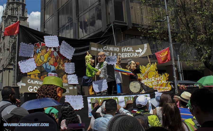 ECUADOR-QUITO-A&Ntilde;O NUEVO