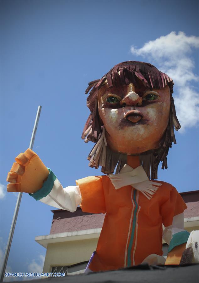 ECUADOR-QUITO-A&Ntilde;O NUEVO