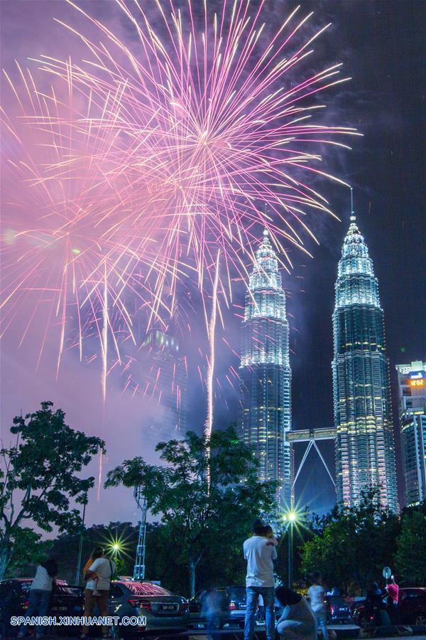 MALASIA-KUALA LUMPUR-AÑO NUEVO