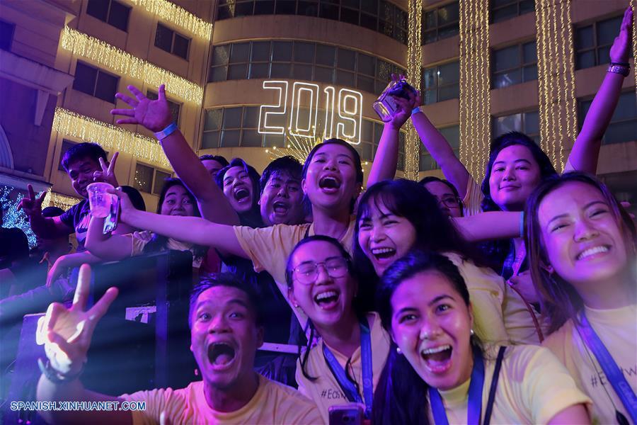 FILIPINAS-QUEZON-AÑO NUEVO