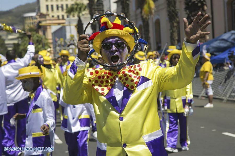 SUDAFRICA-CIUDAD DEL CABO-DESFILE DEL JUGLAR-CELEBRACION