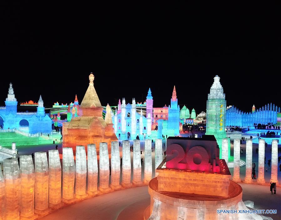 CHINA-HEILONGJIANG-FESTIVAL DE HIELO Y NIEVE