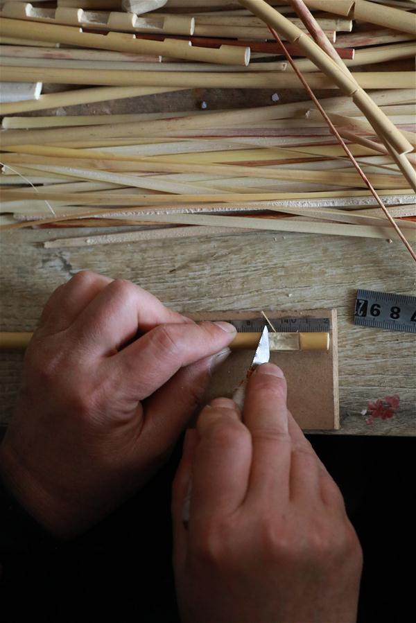 CHINA-HEBEI-ARTESANIAS DE PAJA