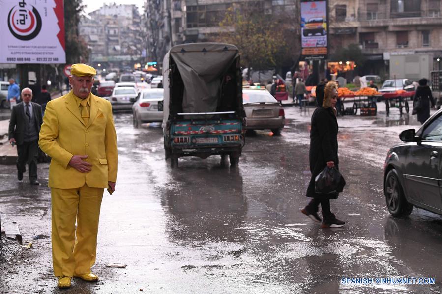 SIRIA-ALEPO-HOMBRE AMARILLO