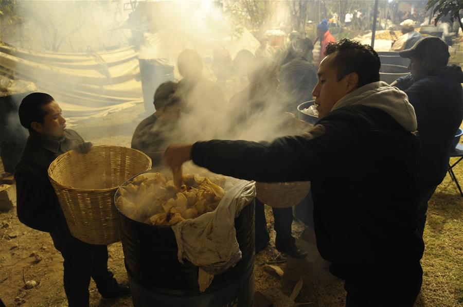 MEXICO-TLAXCALA-TAMALES
