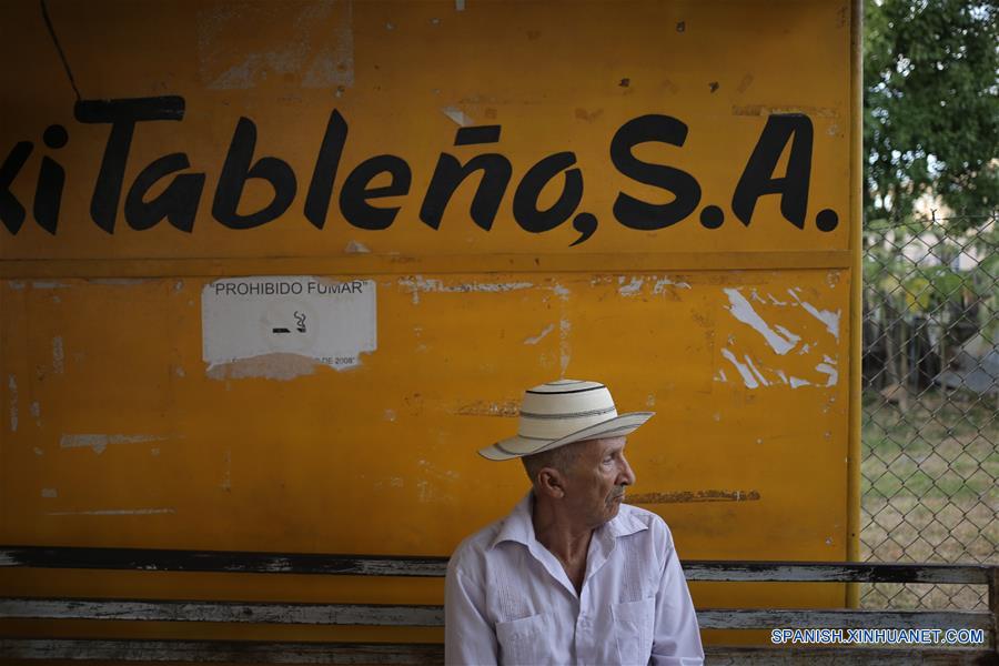 PANAMA-LAS TABLAS-DESFILE DE LAS MIL POLLERAS