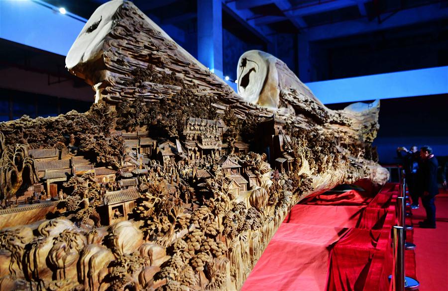 CHINA-FUJIAN-TALLA DE MADERA-PINTURA CLASICA