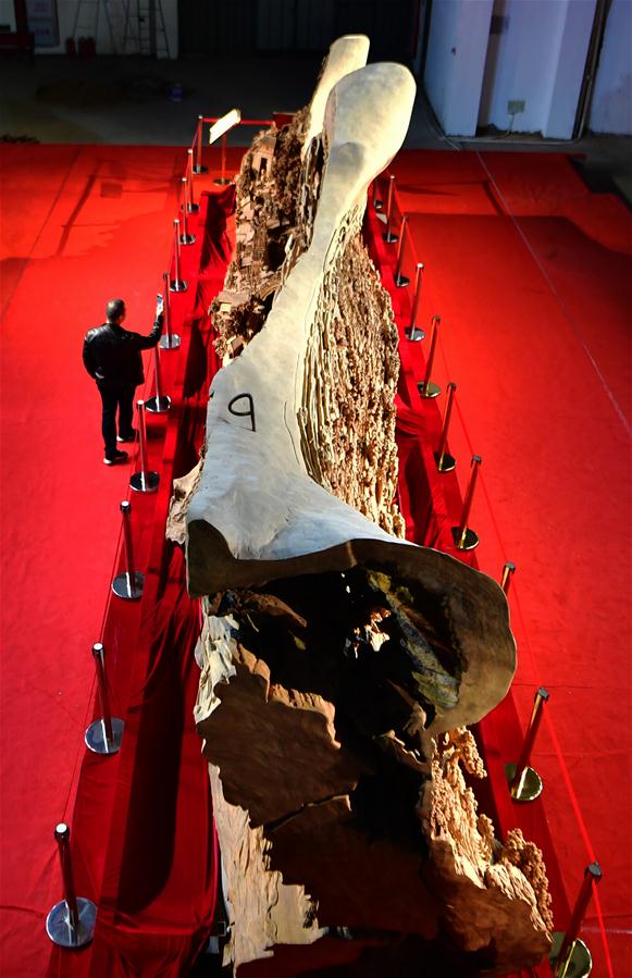 CHINA-FUJIAN-TALLA DE MADERA-PINTURA CLASICA