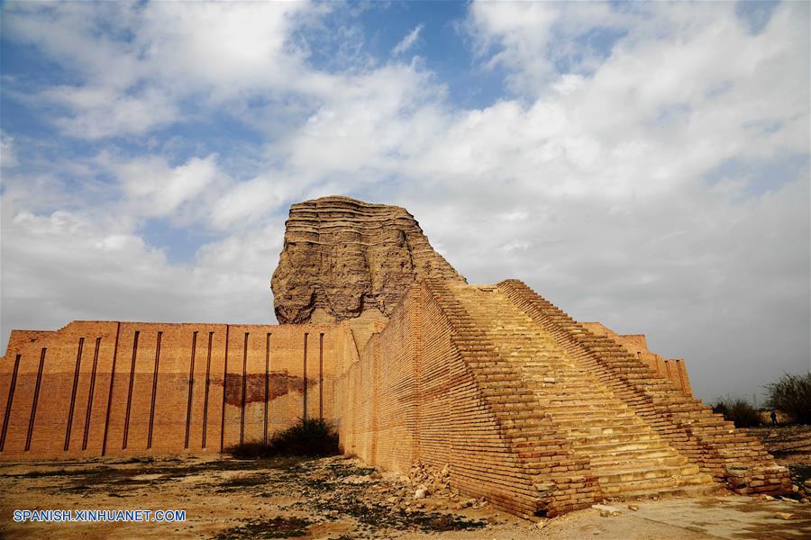 IRAK-BAGDAD-DUR KURIGALZU-SITIO ANTIGUO