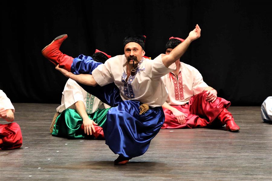 KUWAIT-HAWALLI-UCRANIA-DANZA