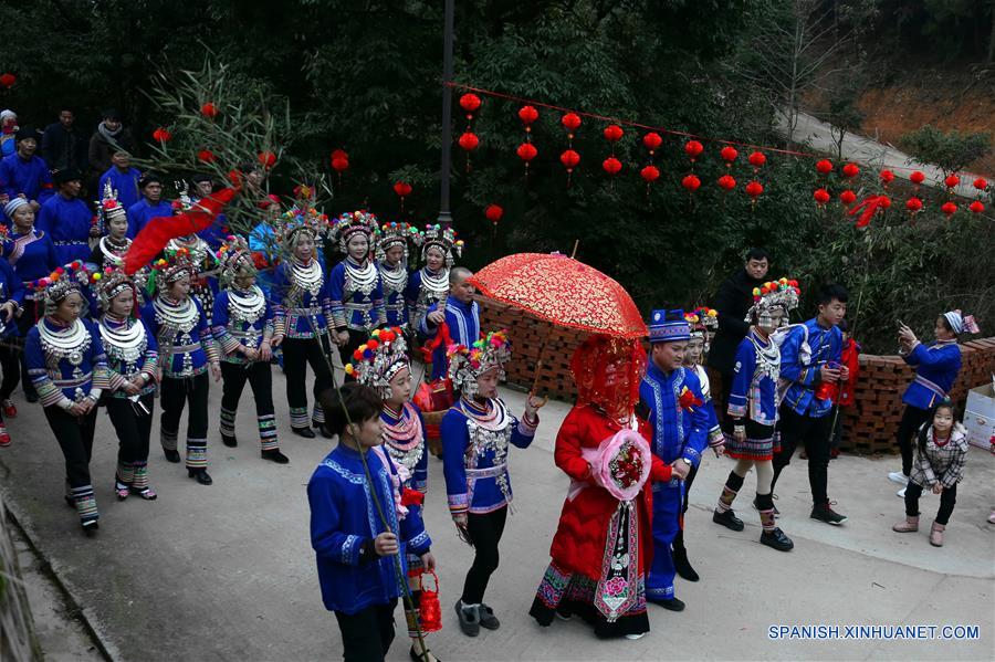 CHINA-HUNAN-GRUPO ETNICO MIAO-BODA