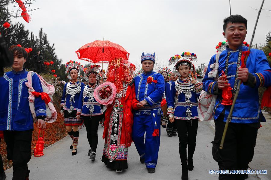 CHINA-HUNAN-GRUPO ETNICO MIAO-BODA