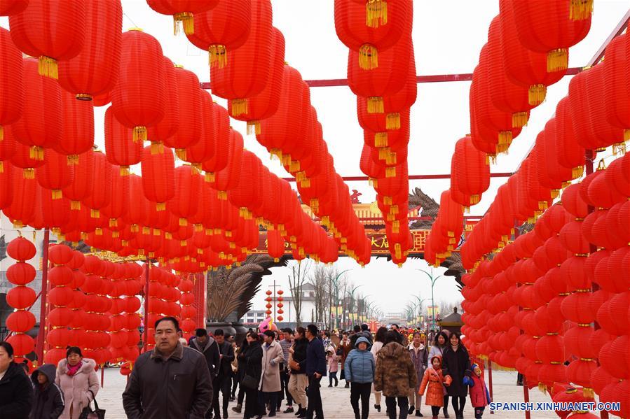 CHINA-SHANDONG-FERIA DE TEMPLO