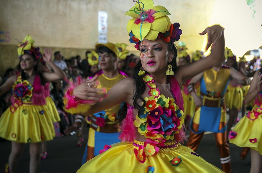 Celebraciones del carnaval en Ecuador