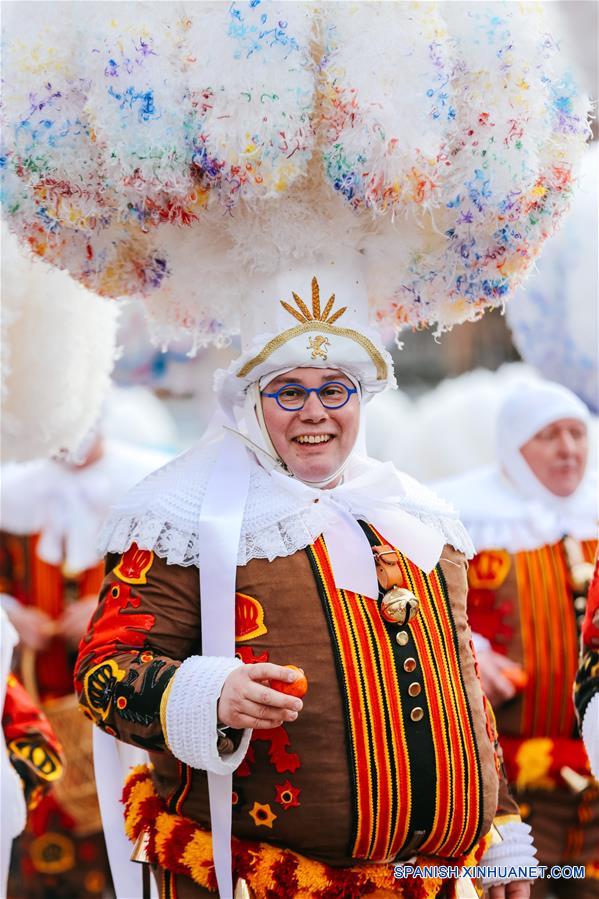 BELGICA-BINCHE-SOCIEDAD-CARNAVAL