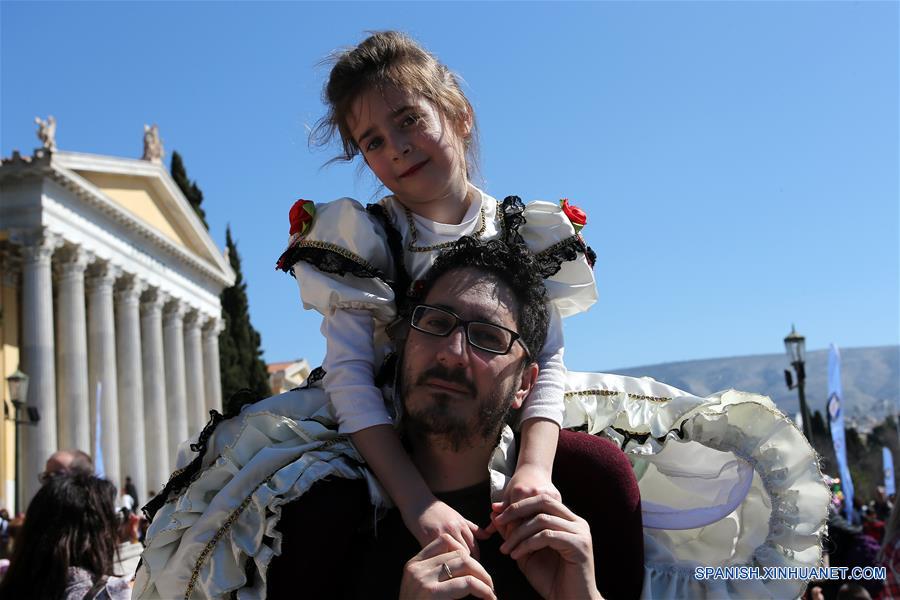 GRECIA-ATENAS-CARNAVAL