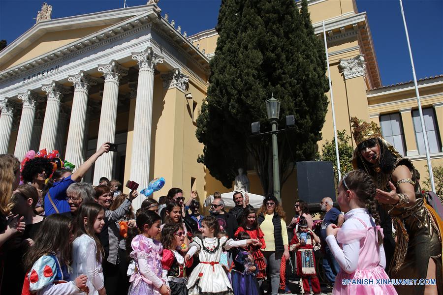 GRECIA-ATENAS-CARNAVAL