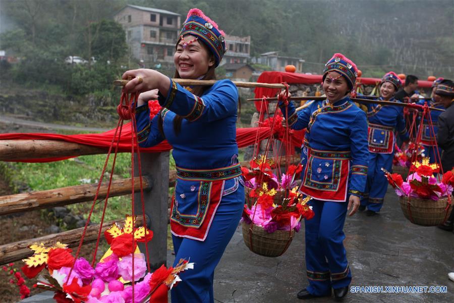 CHINA-GUANGXI-BODA TRADICIONAL