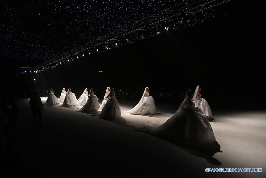 LIBANO-BEIRUT-DISE&Ntilde;ADORES Y MARCAS-DESFILE DE MODA