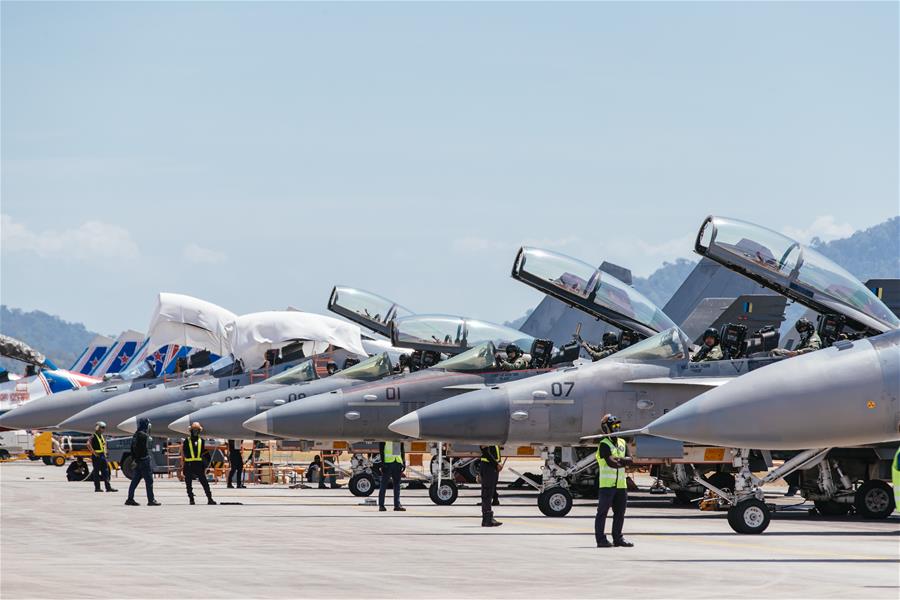 MALASIA-LANGKAWI-EXPOSICION MARITIMA Y AEROESPACIAL  