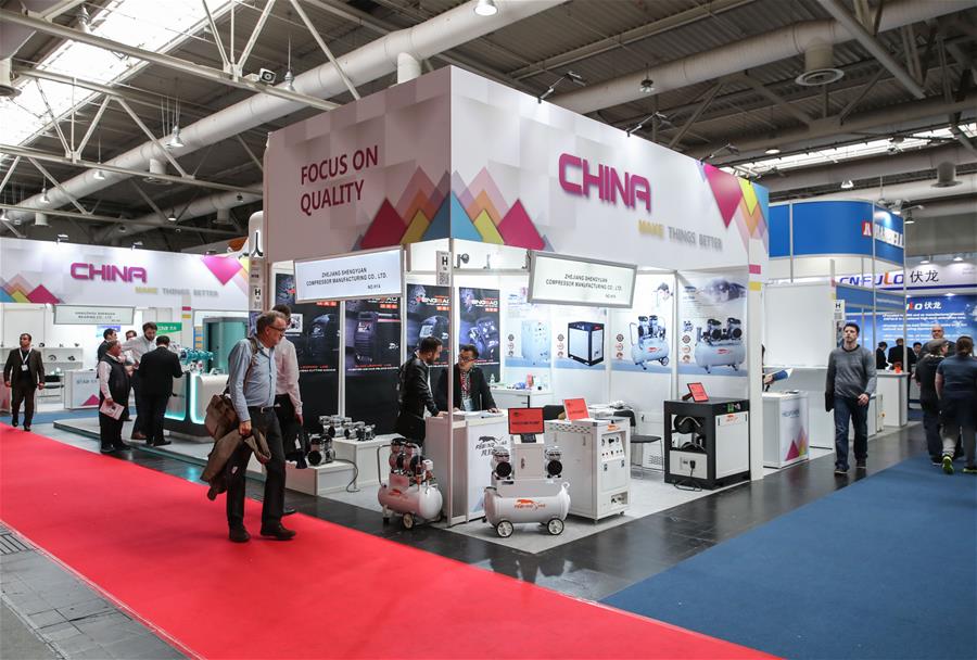 ALEMANIA-HANNOVER-FERIA DE HANNOVER-EXPOSITORES CHINOS