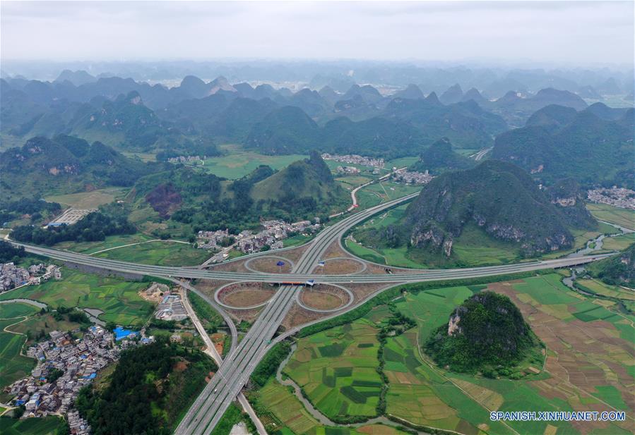 CHINA-GUANGXI-PAISAJE