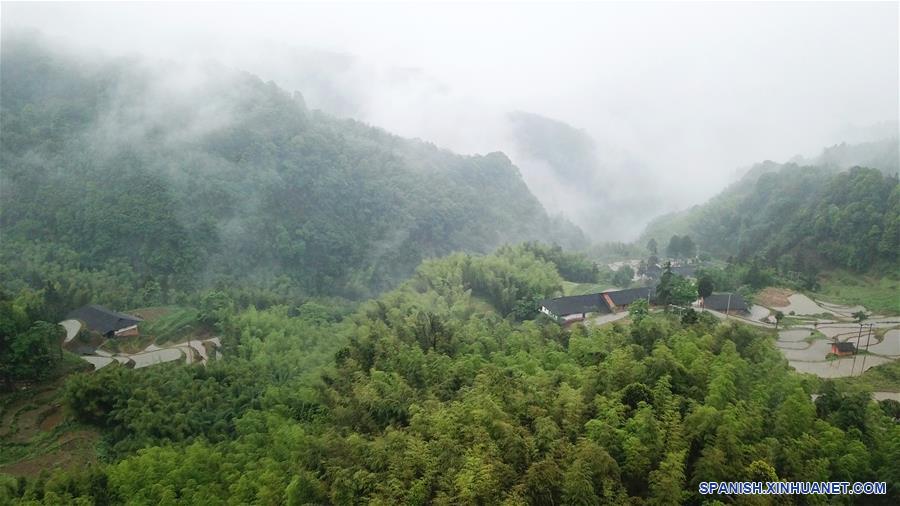 CHINA-GUIZHOU-PAISAJE