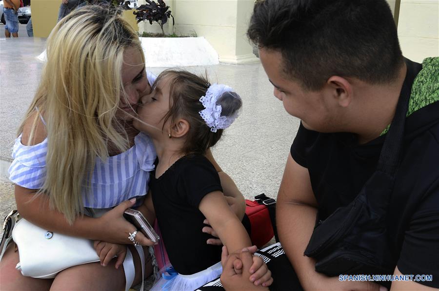 CUBA-HABANA-DIA DE LAS MADRES