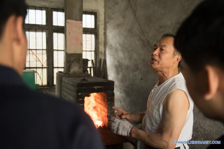 CHINA-ZHEJIANG-ESPADAS