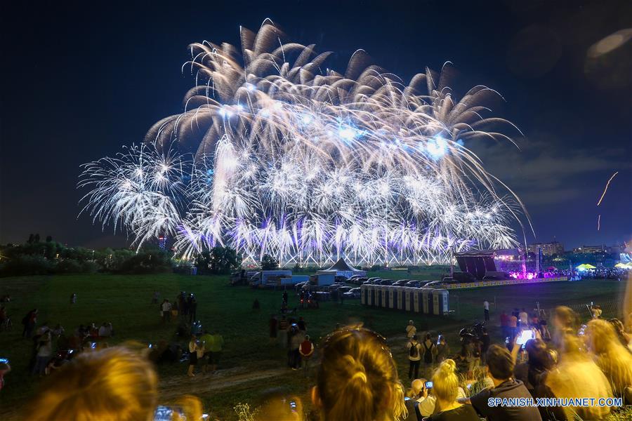 CROACIA-ZAGREB-FUEGOS ARTIFICIALES