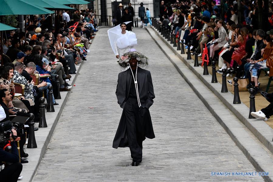 FRANCIA-PARIS-SEMANA DE LA MODA-LOUIS VUITTON