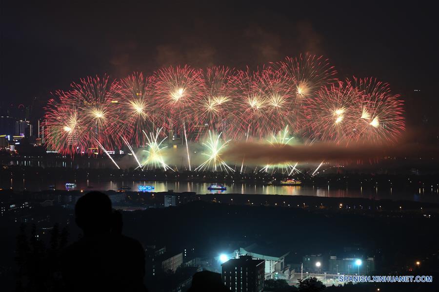 CHINA-HUNAN-EXPOSICION ECONOMICA Y COMERCIAL CHINA AFRICA-FUEGOS ARTIFICIALES