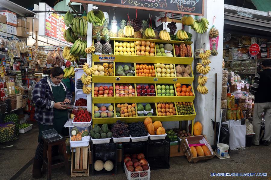 PERU-LIMA-MERCADO DE SURQUILLO