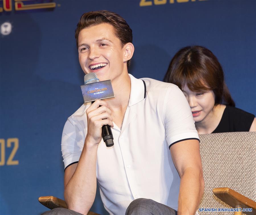 REPUBLICA DE COREA-SEUL-SPIDER MAN LEJOS DE CASA-CONFERENCIA