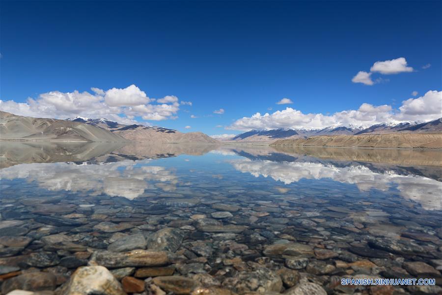 CHINA-XINJIANG-LAGO BAISHA-PAISAJE