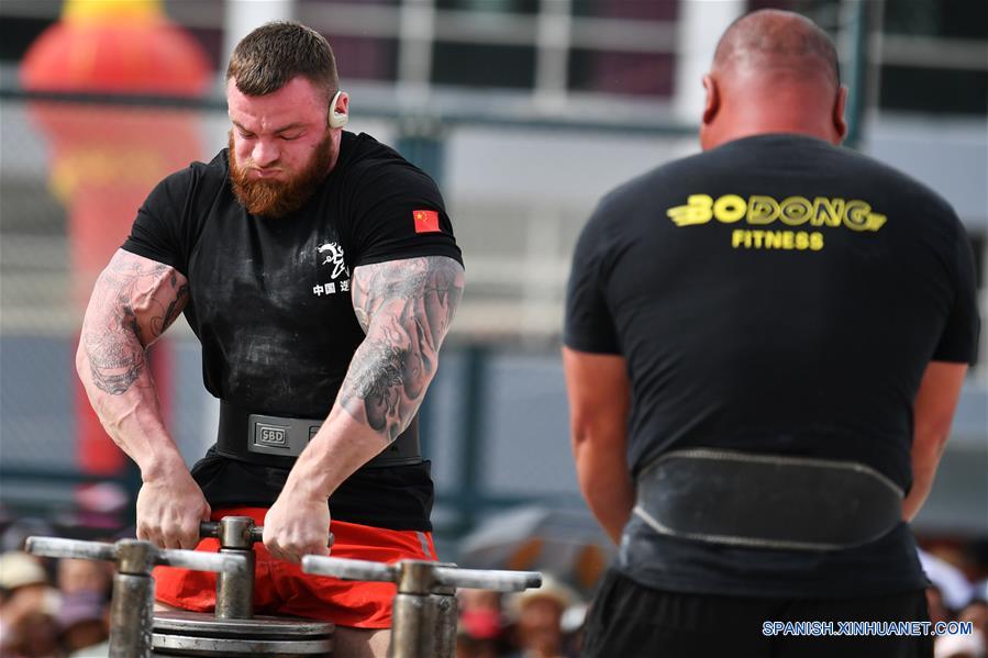 (SP)CHINA-GANSU-DIEBU-STRONGEST MAN COMPETITION