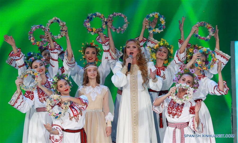 BIELORRUSIA-VITEBSK-FESTIVAL DE ARTES BAZAR ESLAVO 