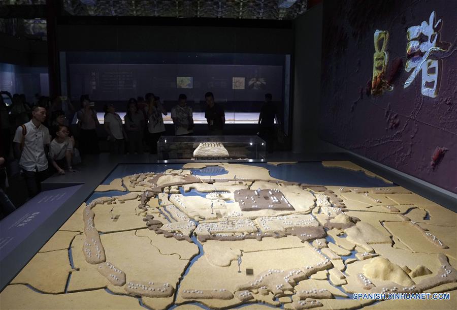 CHINA-BEIJING-MUSEO DEL PALACIO-LIANGZHU-EXHIBICION