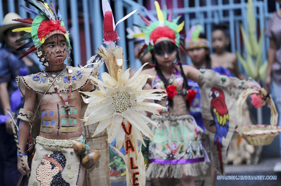 alumnos-en-el-d-a-del-cacique-lempira-en-honduras-spanish-xinhuanet