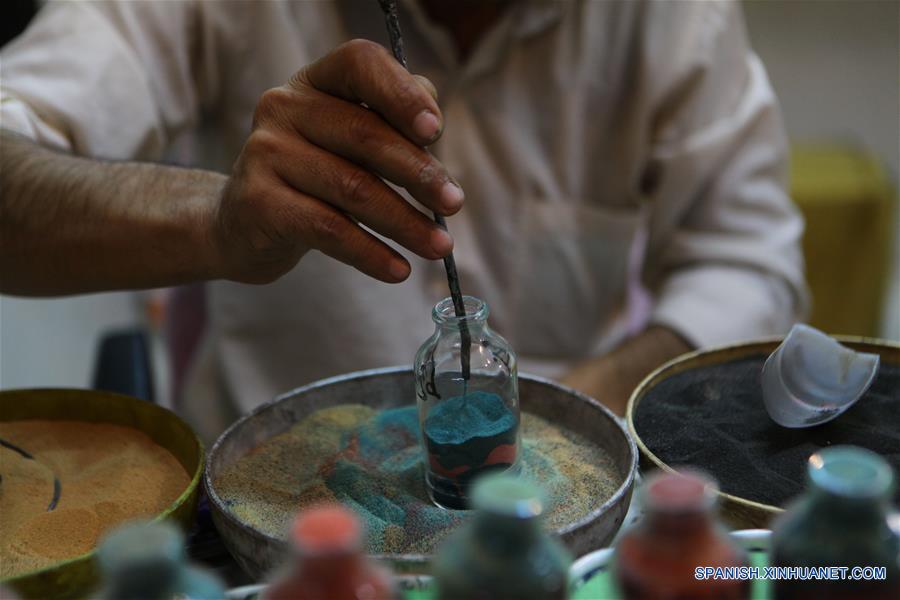 MEDIO ORIENTE-HEBRON-ARTESANIAS-ARENA