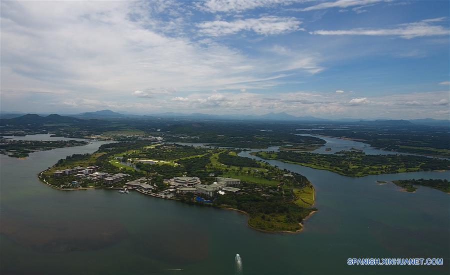 CHINA-HAINAN-VERANO-TURISMO