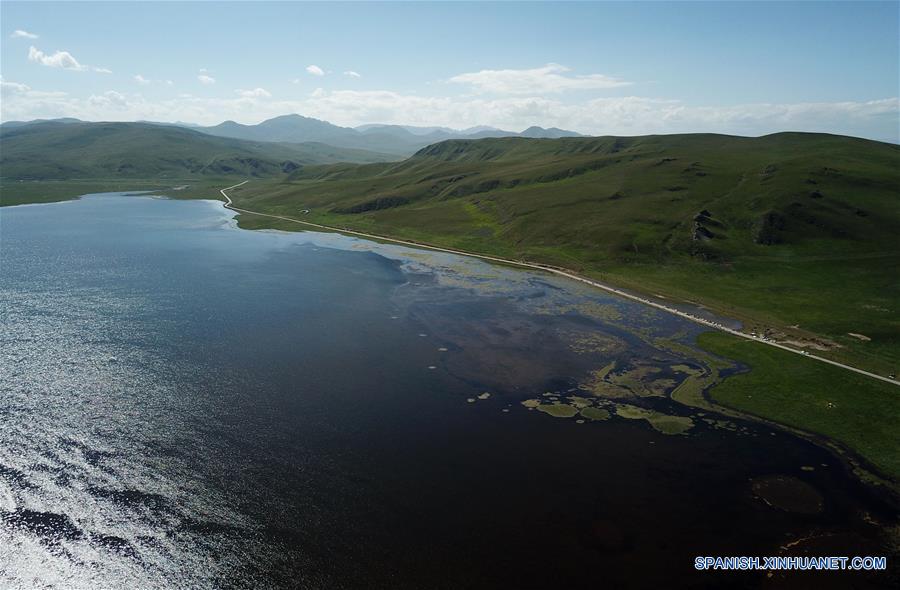 CHINA-GANSU-LAGO GAHAI-ECOLOGIA