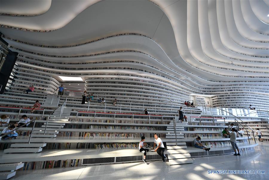 CHINA-TIANJIN-VERANO-BIBLIOTECA