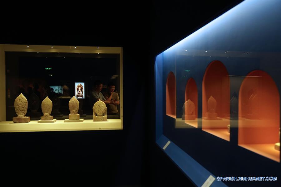 CHINA-BEIJING-EXPOSICION DE ESTATUAS BUDISTAS 