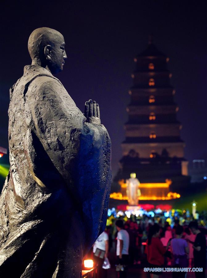 CHINA-SHAANXI-VISTA NOCTURNA-TURISMO