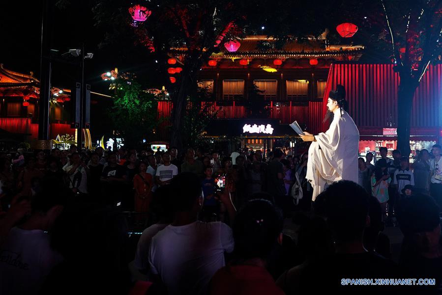 CHINA-SHAANXI-VISTA NOCTURNA-TURISMO