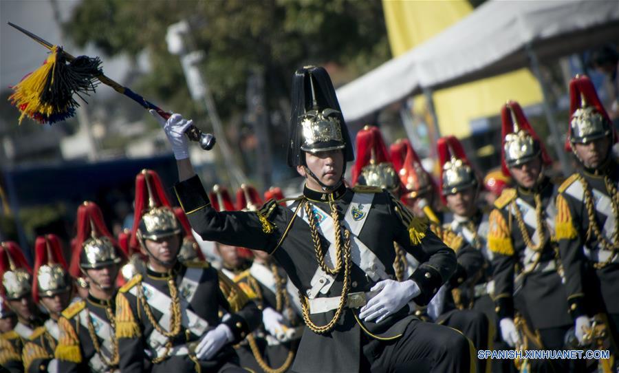 ECUADOR-QUITO-DESFILE CIVICO MILITAR