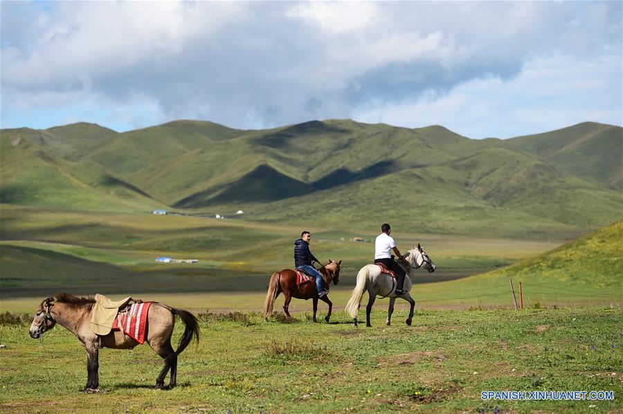 CHINA-GANSU-TURISMO