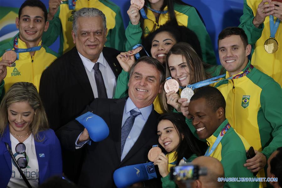 BRASIL-BRASILIA-JUEGOS PANAMERICANOS 2019-MEDALLISTAS-BOLSONARO