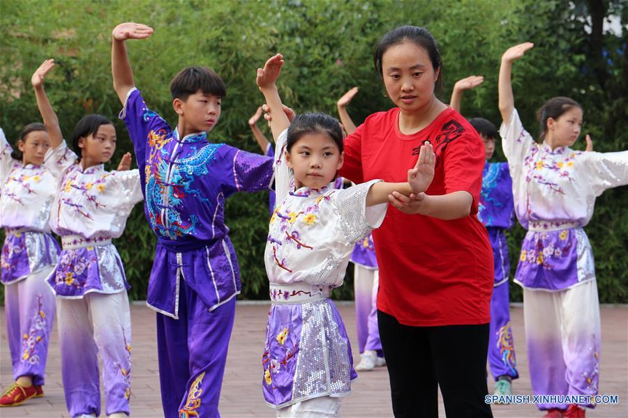 CHINA-HEBEI-VACACIONES